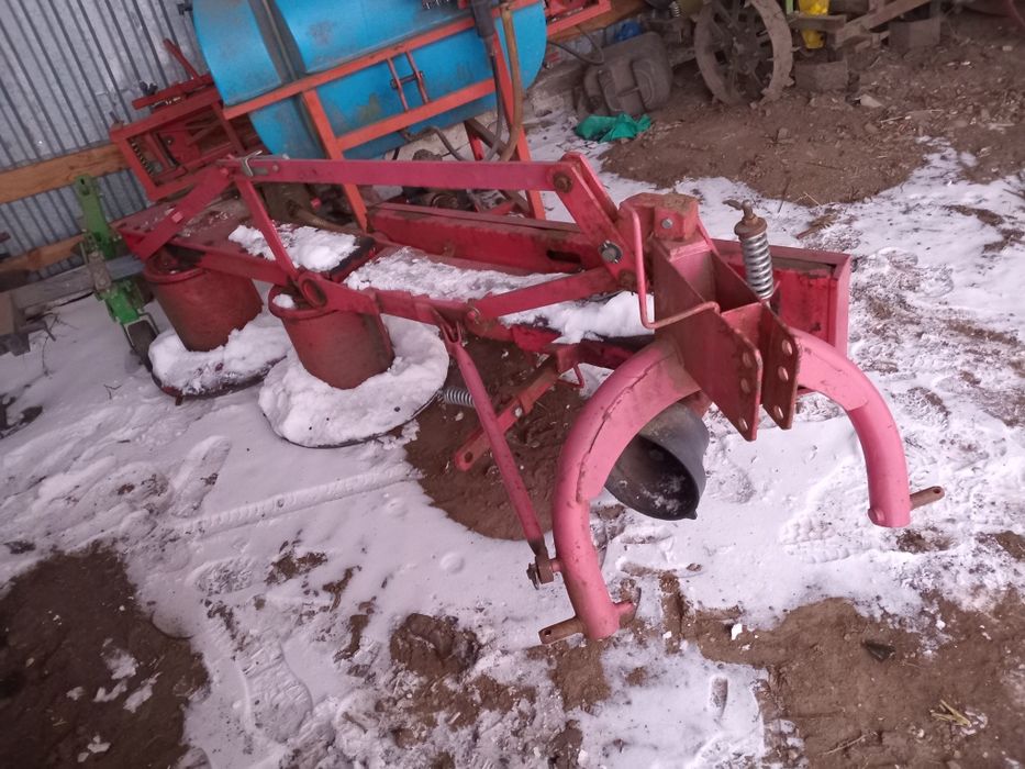 Продам трактор ВТЗ ,Т25