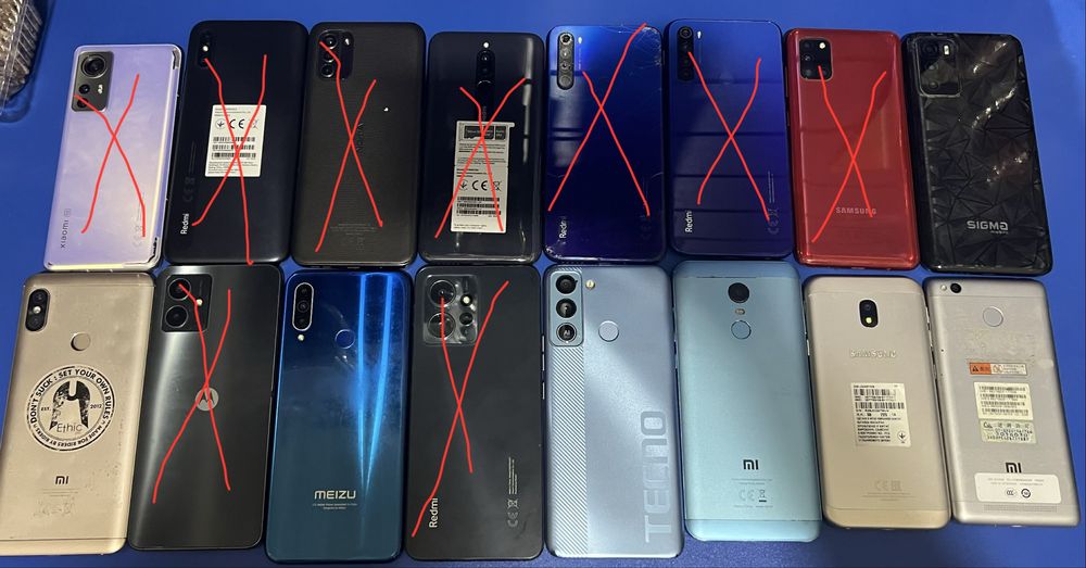 Лот вживаних смартфонів. Смартфон/мобільний телефон. Xiaomi Samsung