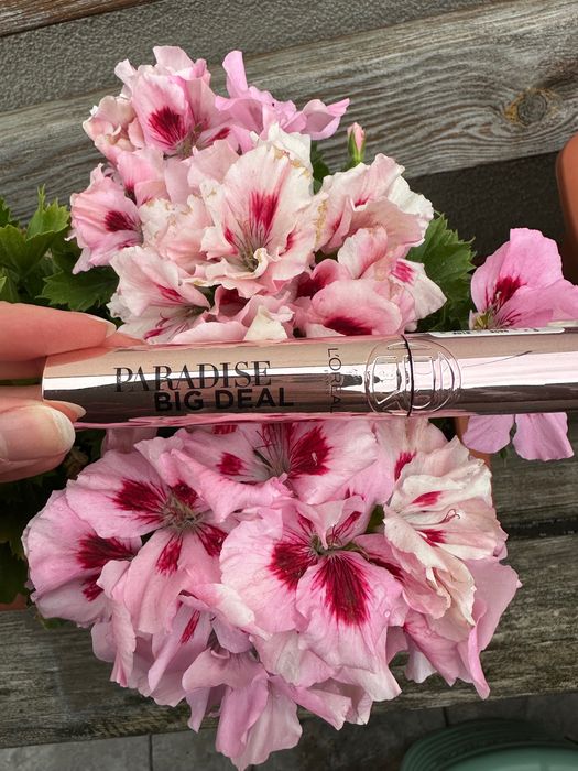 maskara L'Oreal Paradise Big Deal tusz do rzęs czarny nowy