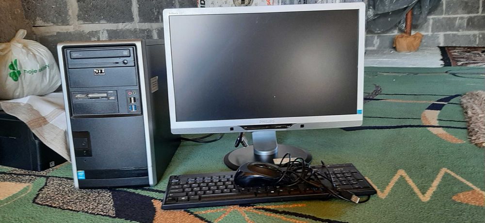 Komputer plus drukarka