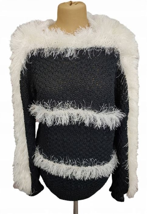 Czarny sweter damski włochate wstawki rozm. M/l ww