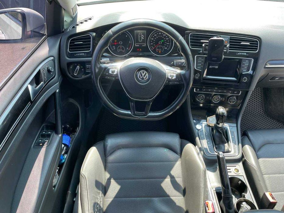 Volkswagen Golf 2015 2.0 Дизель АКПП Обмін/Кредит/Лізинг