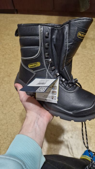 Робочі черевики Delta Plus CADER S3 SRC