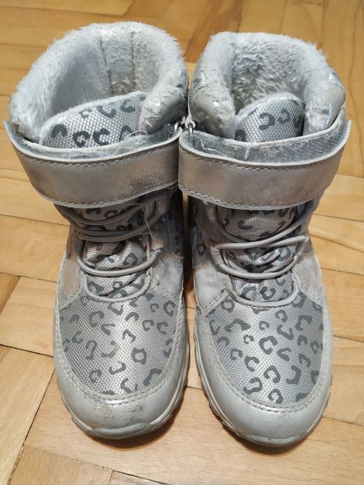 Buty na zimę, srebrne w panterkę, rozm. 28
