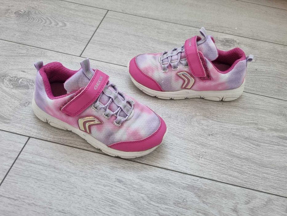 Sportowe Adidasy Różowe Geox 31 Na Rzepy