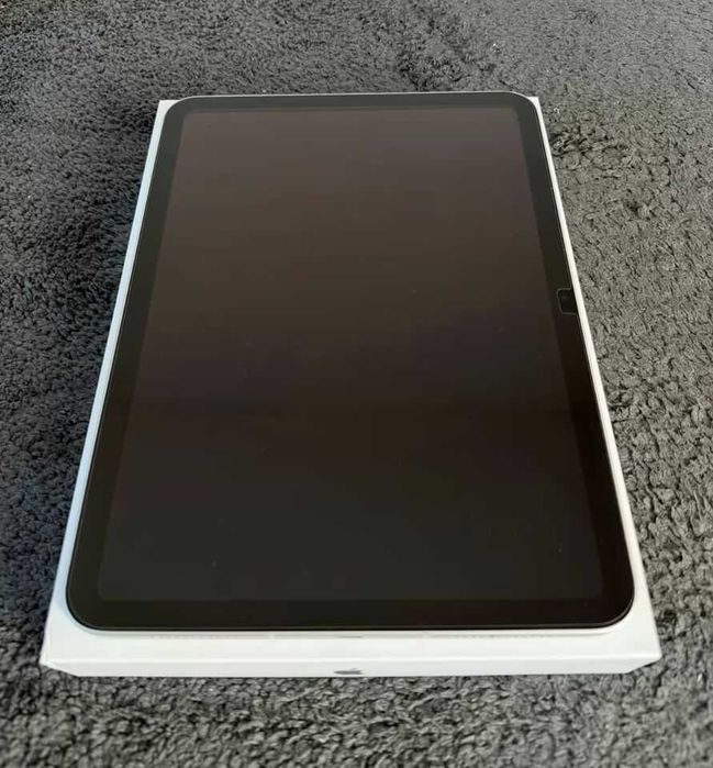 iPad (A16) Wi-Fi + Cellular 128 GB