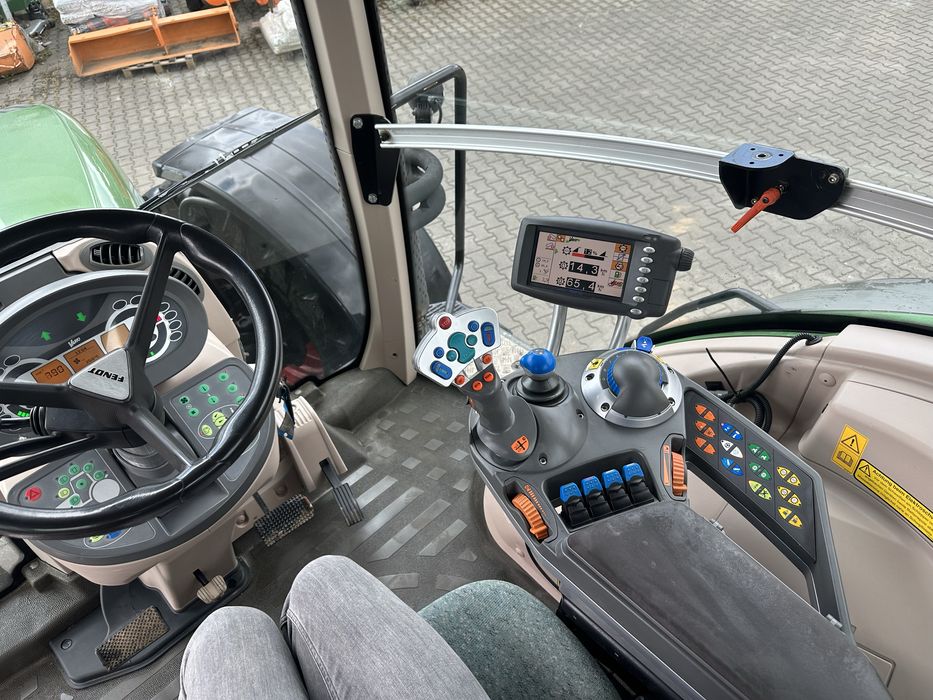 Fendt 927 vario TMS 66 km/h