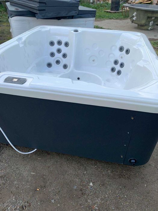 Джакузі. Спа комплекс. Ванна джакузі СПА Anna Lite. Гідромасажна ванна