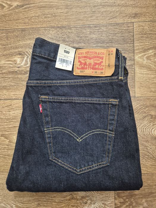 Нові чоловічи джинси Levis 501 (35/32)