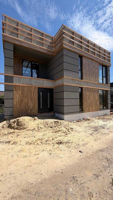 Продаж сучасного двоповерхового будинку в с. Бірки, вул.Сагайдачного