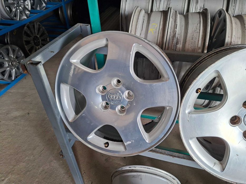 Диски Audi 5/112 R17 8J ET48.