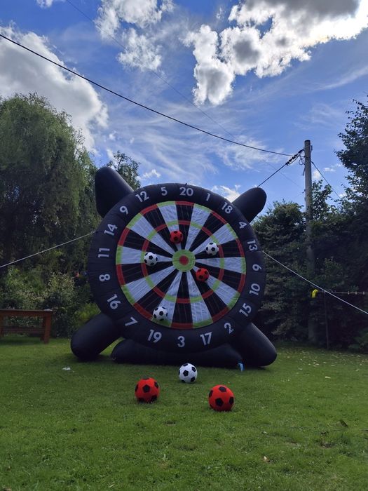 HIT IMPREZOWY! Dmuchany Dart Piłkarski (Foot Dart) – Wynajem