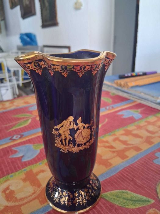 Caixinha e vaso para flores em porcelana de Limoges