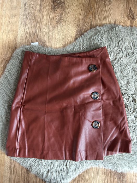 Spódnica z imitacji skóry Reserved