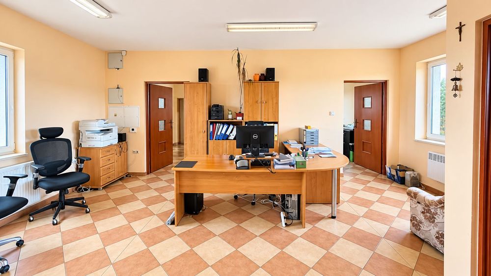 Budynek Biurowo-Usługowy | 317 m² | WODZISŁAW ŚLĄSKI