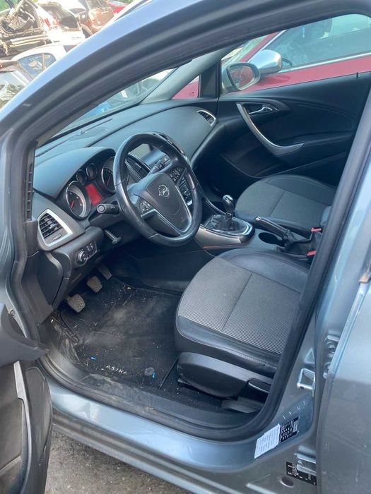 Розборка, шрот, запчастини Opel Astra J A17DTS рестайл