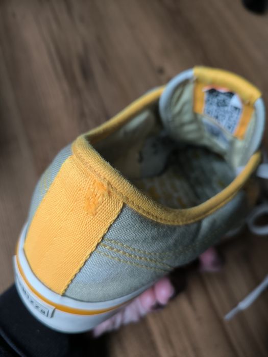 Adidas Nizza Platform Parley EU 42 żółte trampki