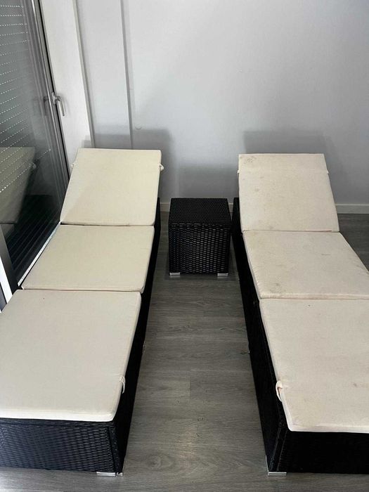 Conjunto de espreguicadeiras