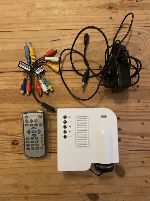 Projetor mini + comando