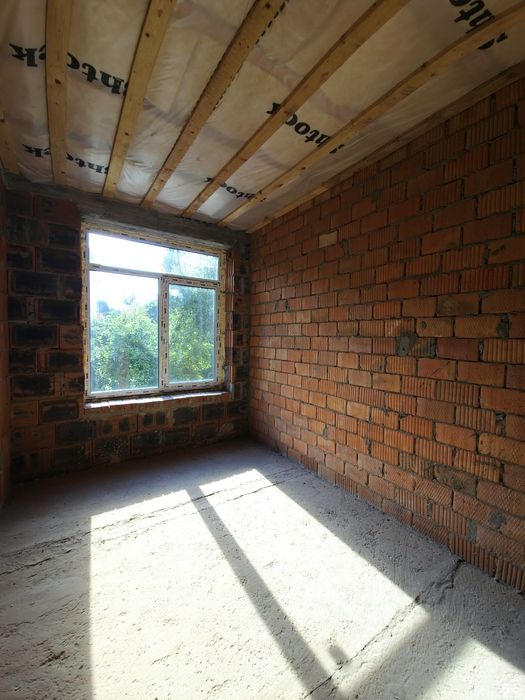 Якісний Таунхаус біля парку Центральний