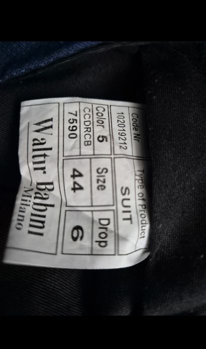 Sprzedam garnitur rozmiar 44.