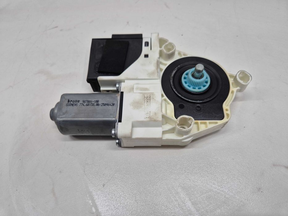 vw polo 9N fabia I roomster ibiza III lift silniczek szyby lewy przód