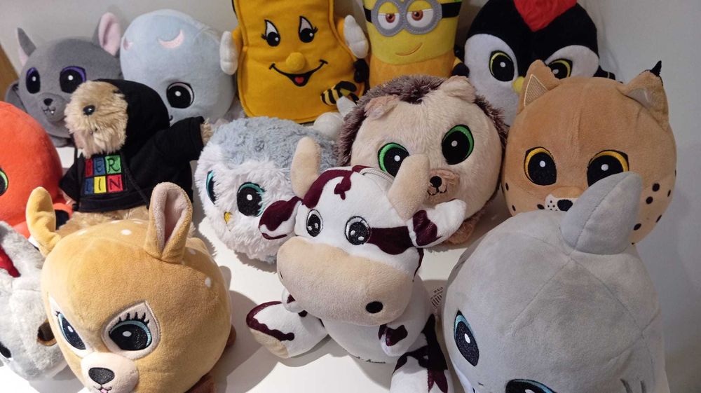 Peluches diversos (alguns da coleção do Pingo Doce)