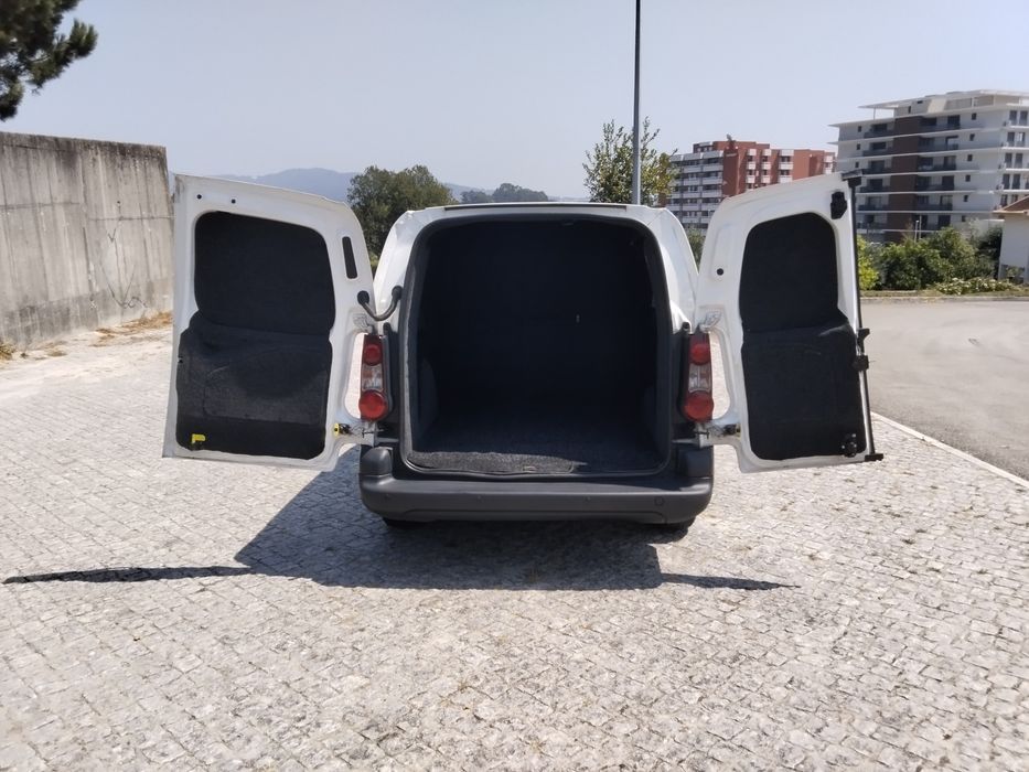 Citroên Berlingo longa 2014 nacional