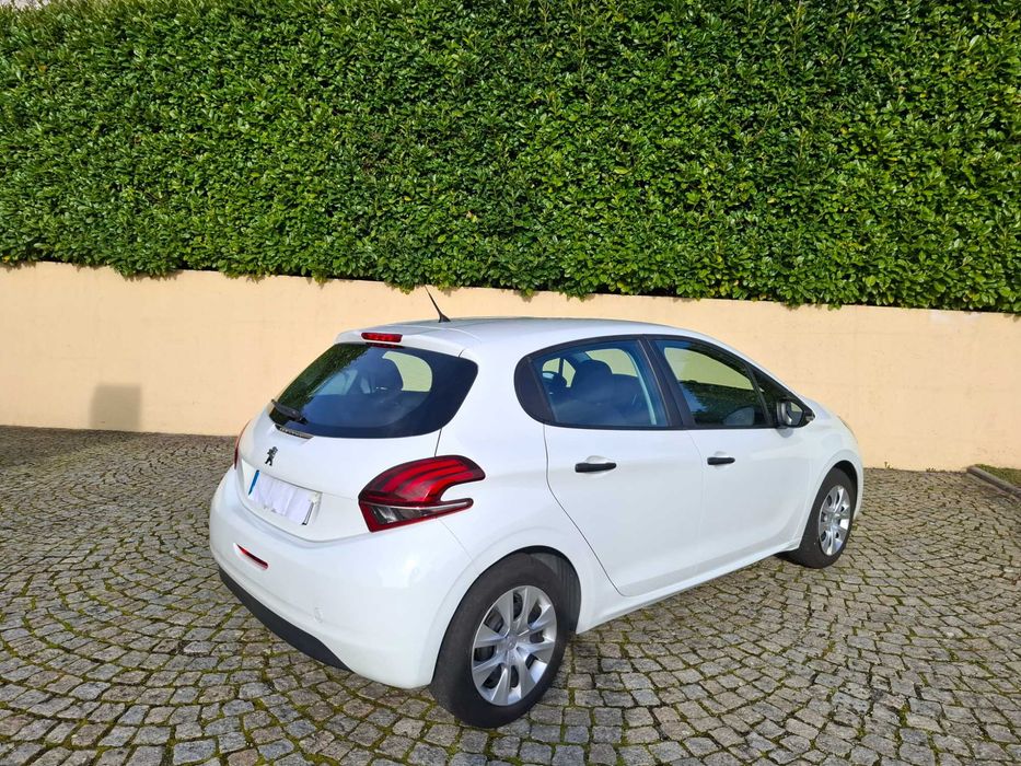 Peugeot 208 1.2 81.500km 82cv 2017