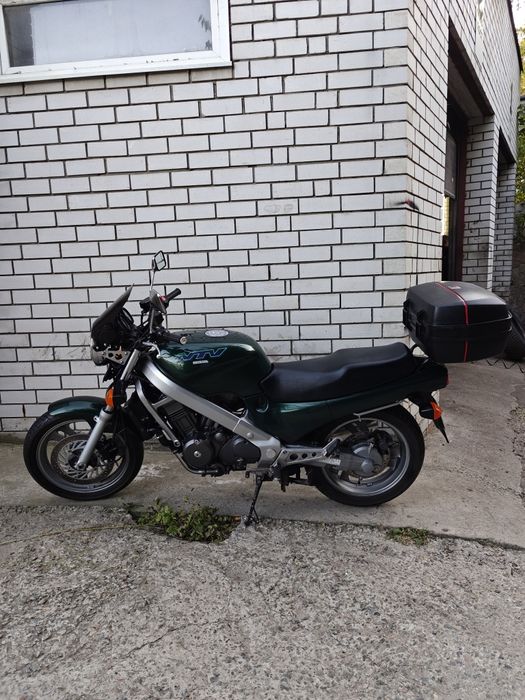 Продам Honda NTV650