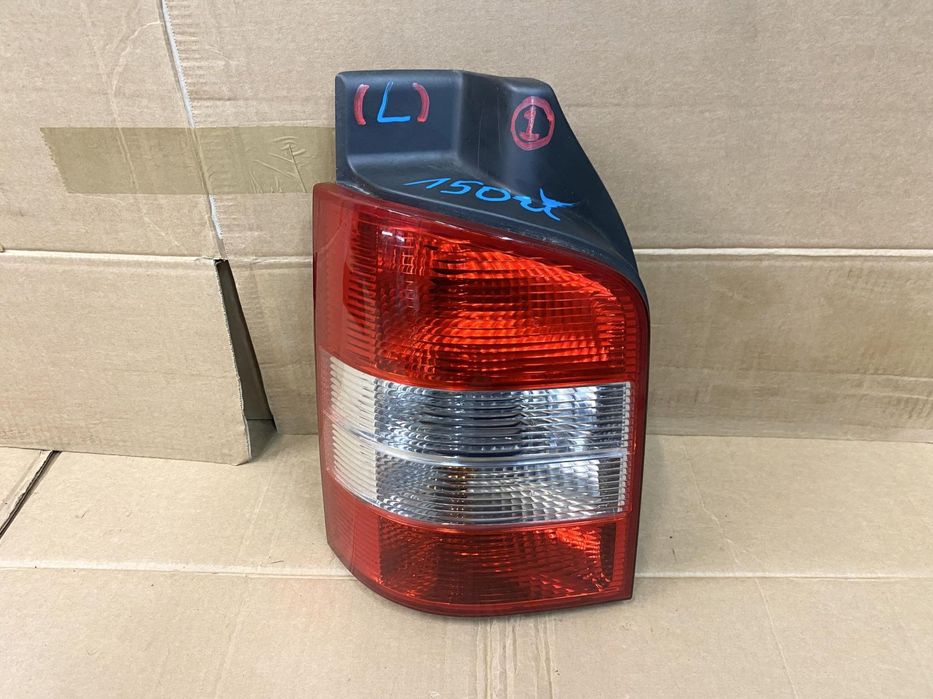 VW TRANSPORTER T5 03- LAMPA TYLNA LEWA DO WERSJI Z KLAPĄ ORYGINALNA