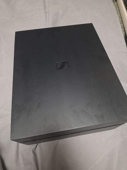 Sennheiser  hd 820