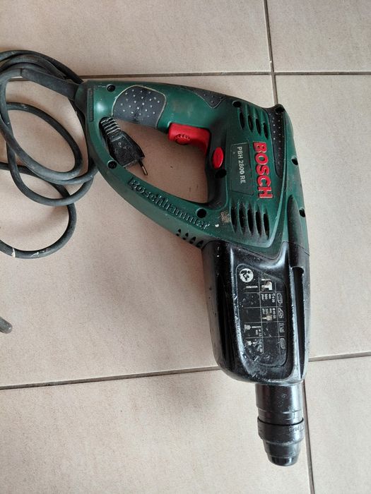 Bosch Martelo Perfurador PBH 2800 RE