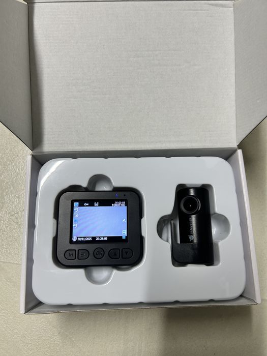 Podwojny videorejestrator kamerka przod i tyl NAVITEL AR280 DUAL full