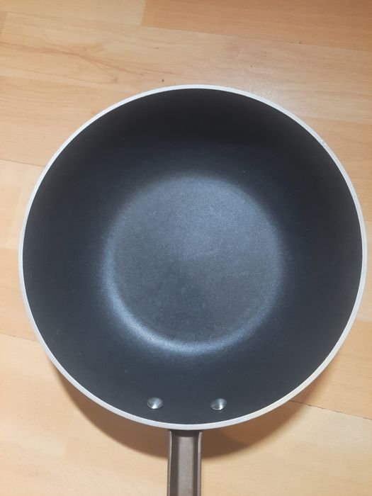 Patelnia tradycyjna Alessi 28 cm