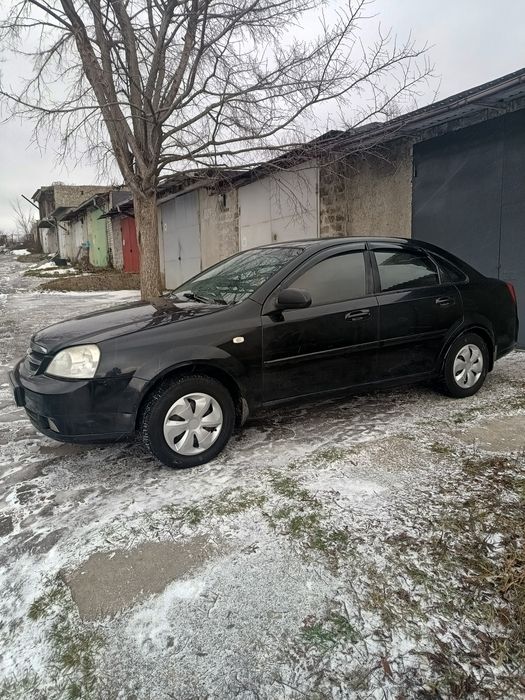 Продам CHEVROLET LACETTI 2008г.1.6.газ4