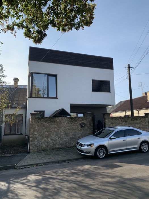 Здам Котедж біля Центру-Можна з тваринкою