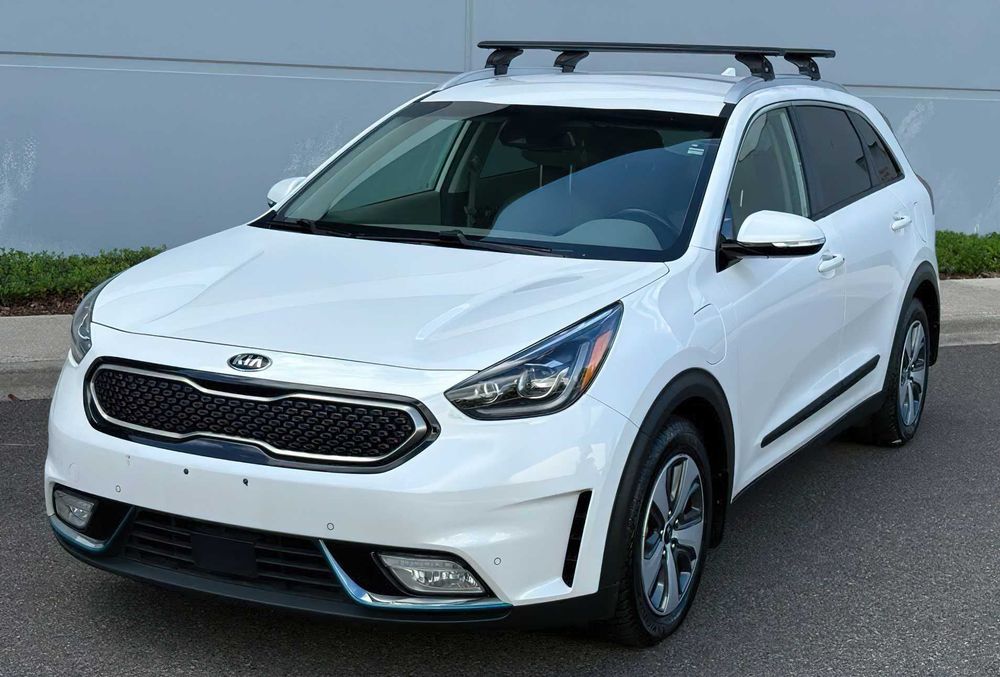 Kia Niro Hybrid      2018