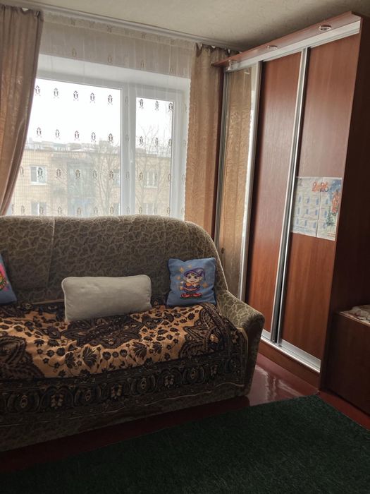 Продаж кімнати в гуртожитку