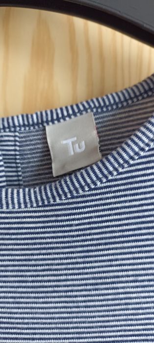 Piękna sukienka rozmiar 140