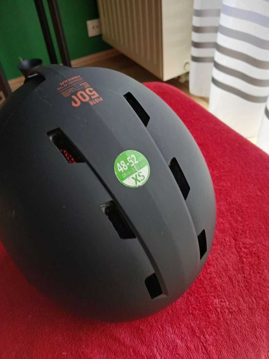 Kask narciarski dla dziecka
