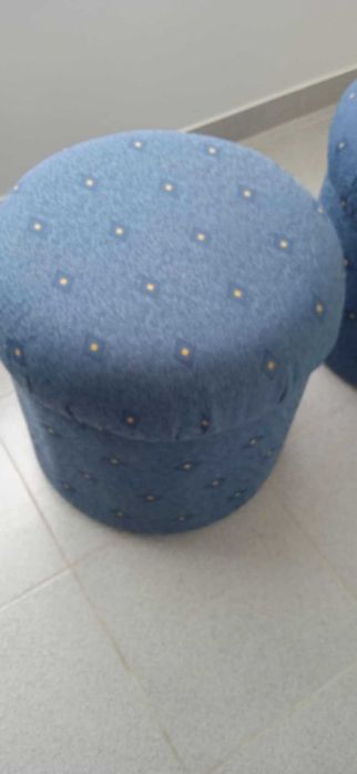 Puff azul semi-novo