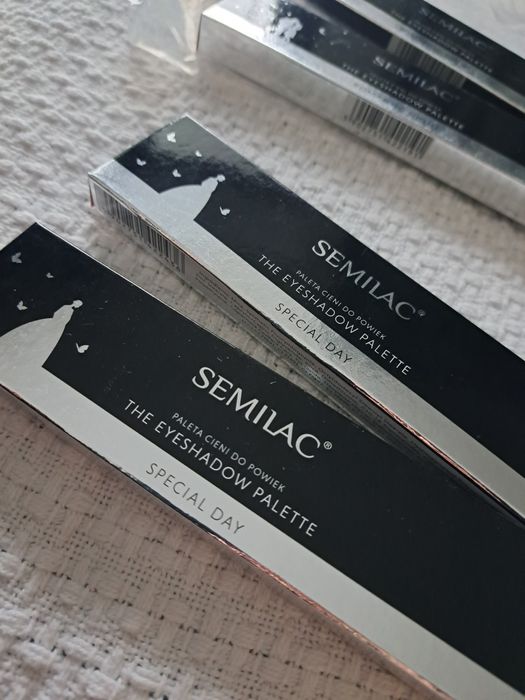 Paletka cieni do powiek SEMILAC