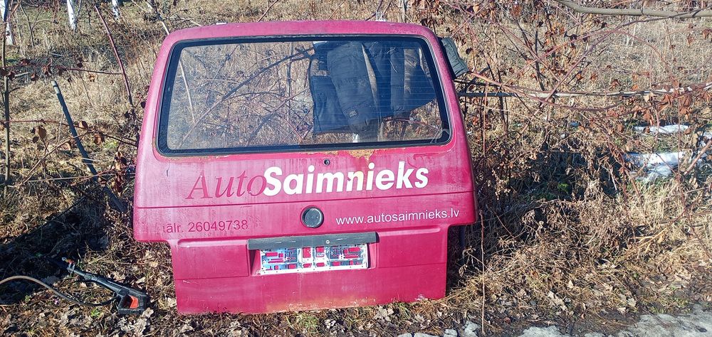 Ляда Т4-Т5 задня дверь кришка