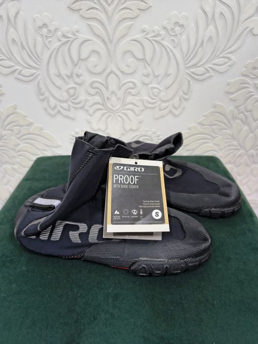Ochraniacze na buty rowerowe  Giro neopren zimowe 37-39