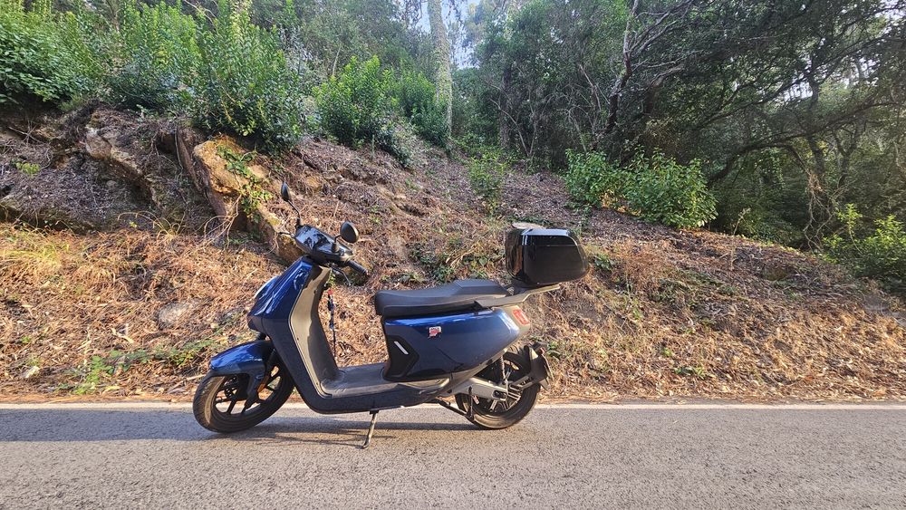 Moto Eletrica Niu como nova