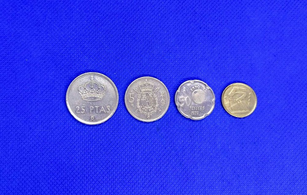 Lote de 4 moedas correntes Pesetas