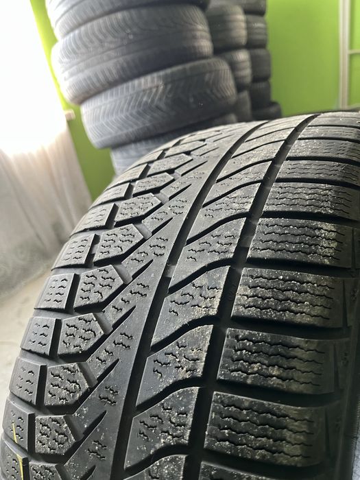 Opony 235/40R18