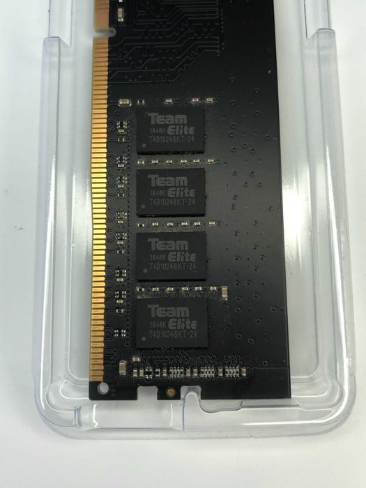 Оперативная память для компьютера ОЗУ Team Elite DDR4 8GB 2400MHz