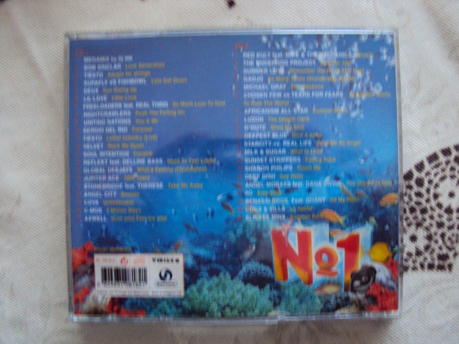 Vendo cds Nº1 e Best Christmas album